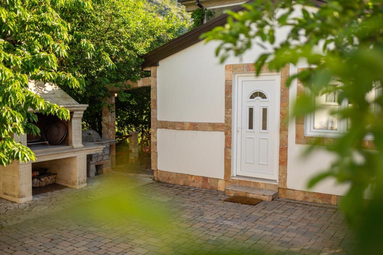 Villa Gana Buna Esterno foto
